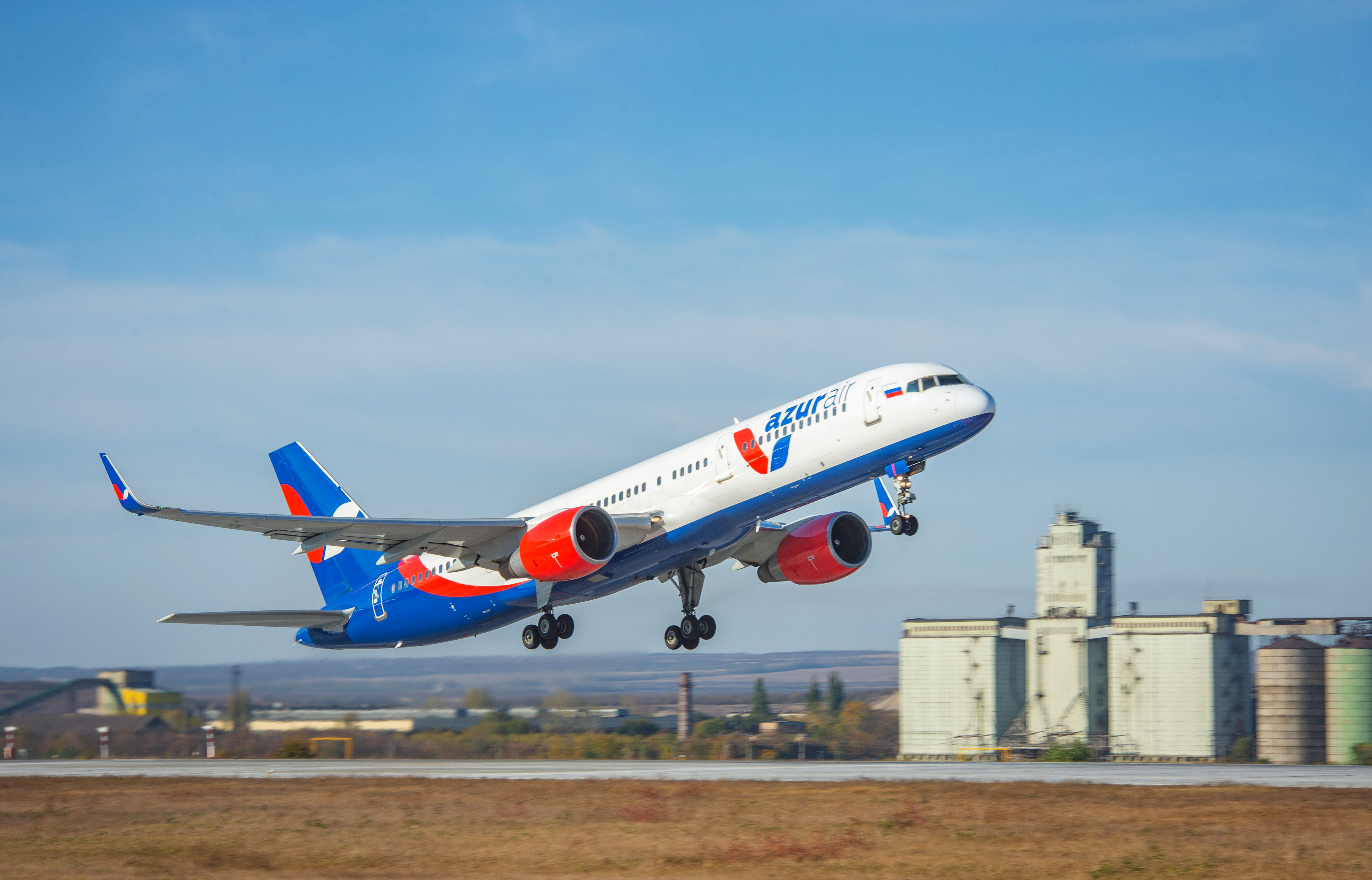 AZUR air, Новости, 05 июня 2025,  AZUR air приступил к реализации новых программ