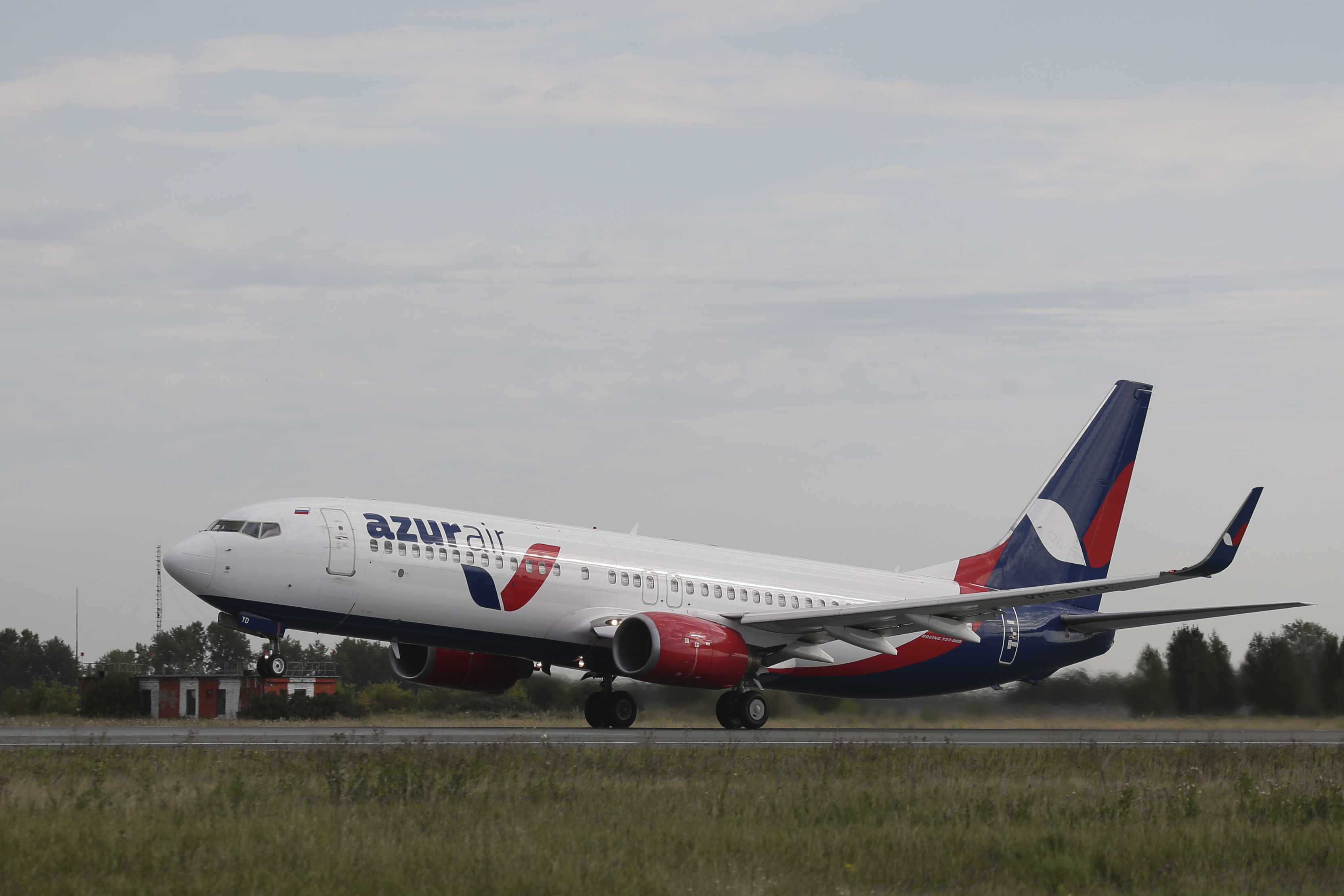 Аир новосибирск. Азур Эйр самолеты. Azur Air самолеты Новосибирск. Азур Эйр Новосибирск.